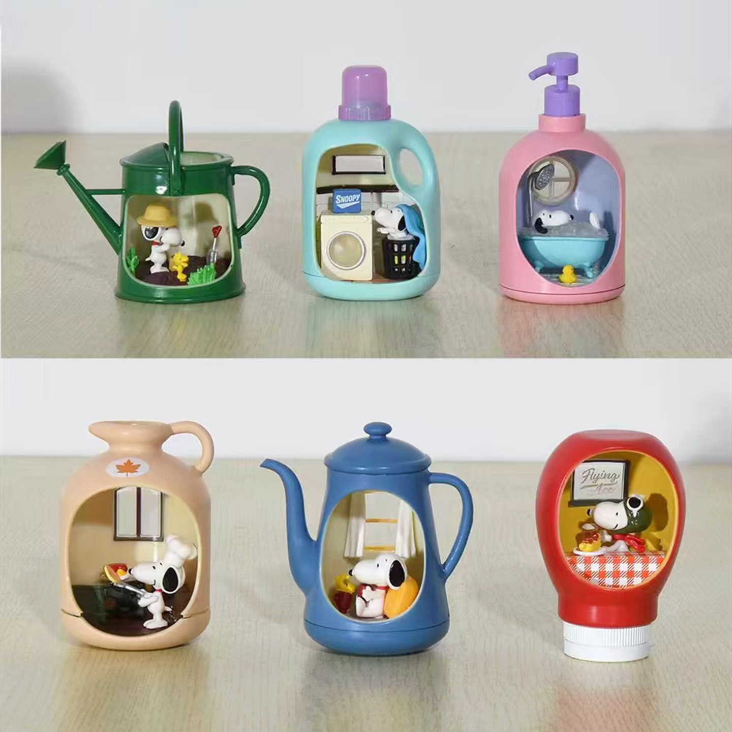 Peanuts Snoopy Bottle Life Sce - огляд і ціна Kids Toys Dog